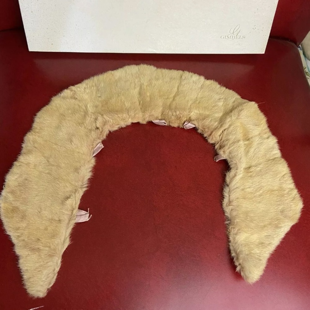 Vintage Genuine Fur Scarf Stole Collar EUC Tan Light Brown Antique Gimbels Box